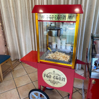 ポープコーンも販売