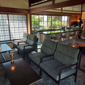 ゲスト待合室　お茶がいただけます|712482さんの高宮庭園茶寮の写真(2462136)