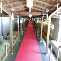 神社と乃木會館をつなぐ廊下です