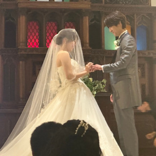 結婚式当日の挙式の写真