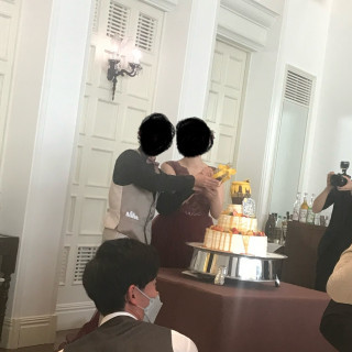 ケーキ入刀。