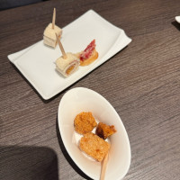 ウェルカムパーティーでの軽食です。
この時間は大好評でした