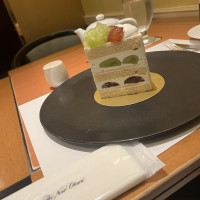 スーパーケーキ。サツキで買って披露宴で出せるそう