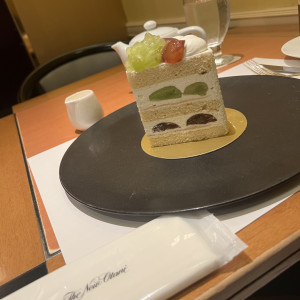スーパーケーキ。サツキで買って披露宴で出せるそう|714469さんのホテルニューオータニの写真(2554886)