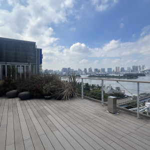 デッキ|714469さんの小さな結婚式　お台場店チャペルの写真(2637591)