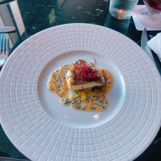 メイン魚料理