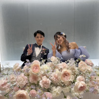 メインテーブルのお花のイメージ