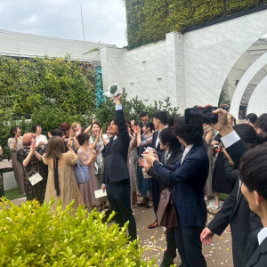 ブーケトスなどはこのガーデンで|714611さんのアルカンシエル横浜 luxemariage（アルカンシエルグループ）の写真(2486674)