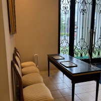 受付の方が座る席