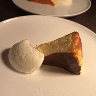 当日出るのと同じバスクチーズケーキ