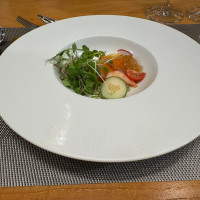 挙式ではこちらの前菜と数品、残りは後ほど頂きました。