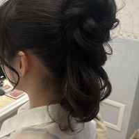 カラードレス時のヘアスタイルは期待以上の仕上がりでした