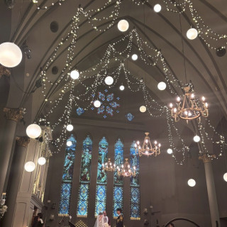 挙式の一番後ろからの写真。冬Ver.イルミネーション