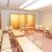 挙式会場に行く前の控室