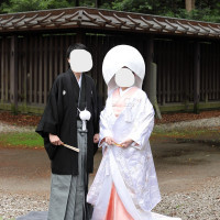 紋服と白無垢の中のピンク掛下を借りました