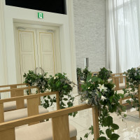 白が貴重になっており高級感あります