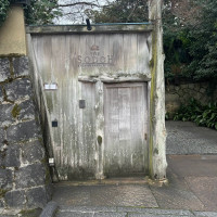 入り口
