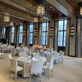 スクリーン3面が一体化しておしゃれでした