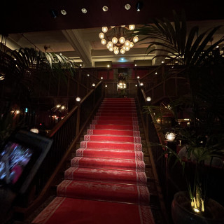 ここで前撮りするならこの階段がおすすめだとおもいます