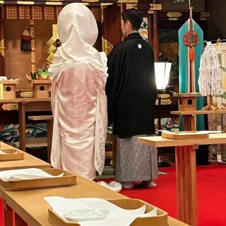 出雲の神様に結婚報告ができます。