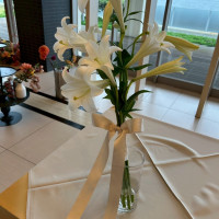 披露宴会場の高砂の装花（その2）