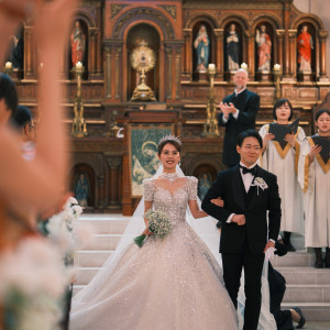 挙式の退場前です|718573さんのアンジェリカ ノートルダム/FIVESTAR WEDDINGの写真(2502985)