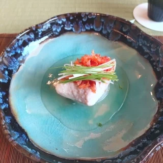 鯛の皮まで調理が行き届いており、とても美味しかったです。
