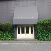 ボールルーム側入口