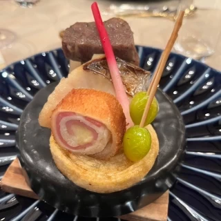 メイン