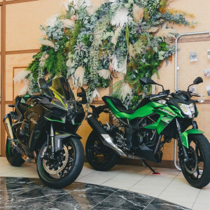 披露宴会場入り口にウェルカムバイク置かせてもらいました。|720204さんのAMANDAN HILLS ～アマンダンヒルズ～の写真(2353878)