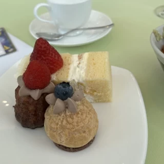 デザートビュッフェ