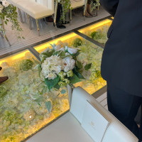 挙式会場床