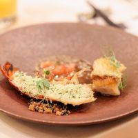 伊勢海老を使った料理です