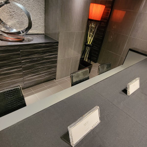 受付には椅子付き|722267さんのノートルダム神戸/FIVESTAR WEDDINGの写真(2448892)