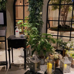 入口前の装飾|722267さんのチャペル・ド・コフレの写真(2501383)