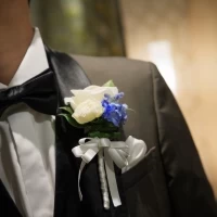 新郎ブートニア