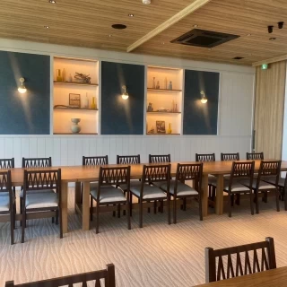 食事会もできる会場
