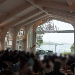 白を基調としたチャペル|722452さんのTHE VILLA HAMANAKO（ザヴィラハマナコ）の写真(2381057)