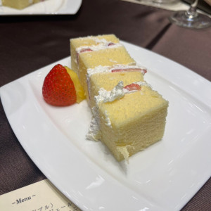 ウエディングケーキ|722838さんのHILLSIDE VILLA Ciel et Vert（ヒルサイドヴィラ シエル ヴェルト）の写真(2273282)