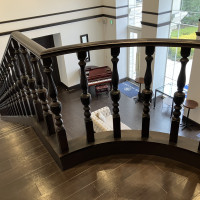 階段入場の際、ここからゲストを見ることもできる