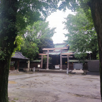 牛嶋神社の本殿前