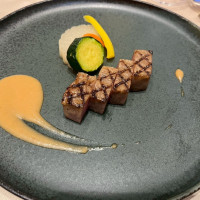 メインの肉料理