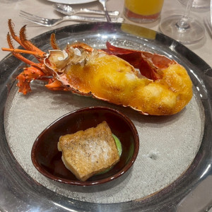 お魚料理の伊勢海老|723178さんのアルカンシエル luxe mariage 大阪（アルカンシエルグループ）の写真(2432532)