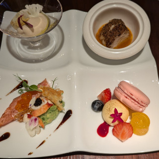 試食