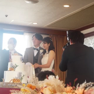 ケーキ入刀写真