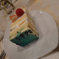 ウェディングケーキです