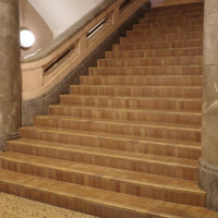 当日は、階段の一段一段にゲストが立って参列しました