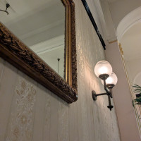 細部までアンティーク調な装飾