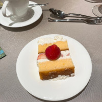 切り分け後のケーキ