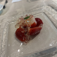 デザートです。季節のフルーツを出してくれました
